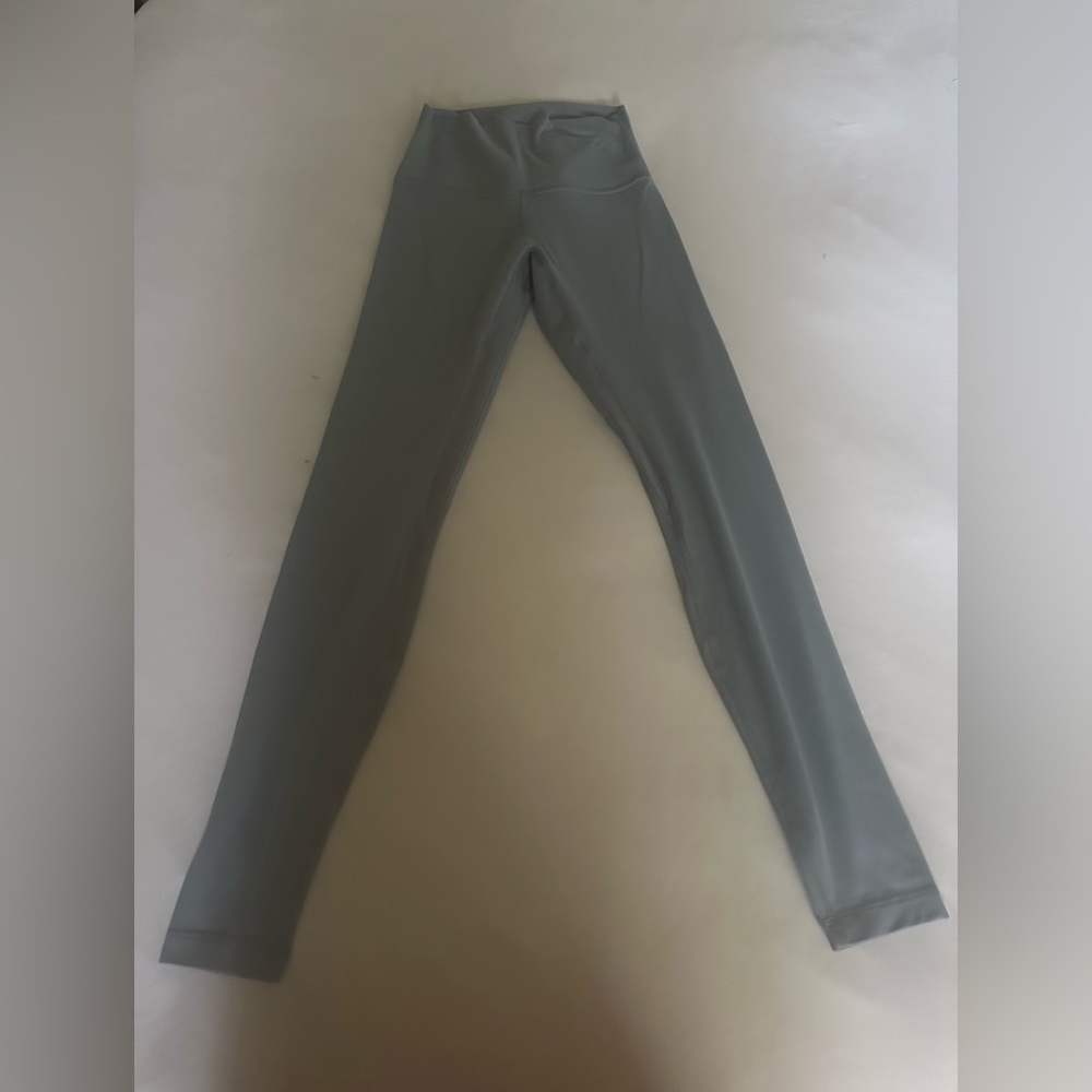 LULULEMON brand new light blue leggings never worn